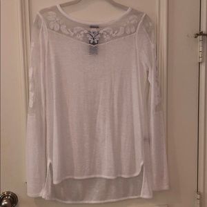 White Long-sleeve Top